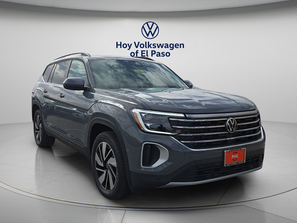 New 2026 Volkswagen Atlas SE w/Technology
