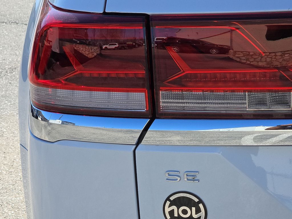 2026 Volkswagen Atlas SE w/Tech - Photo 9