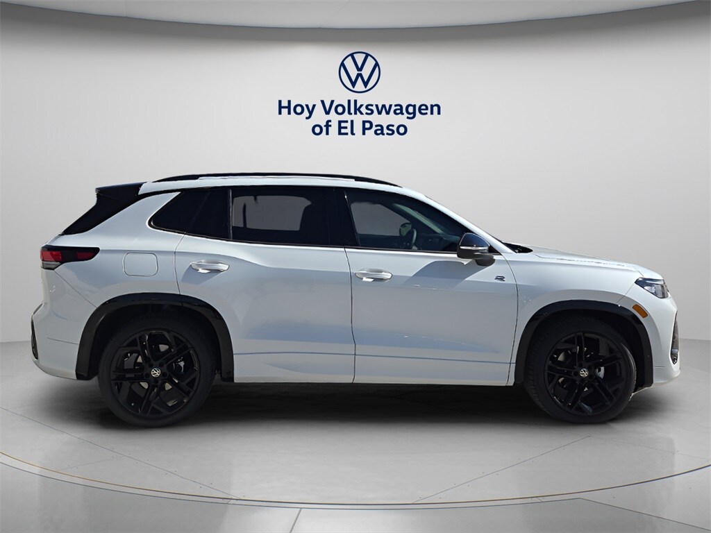 New 2026 Volkswagen Tiguan 2.0T SE R-Line Black SUV