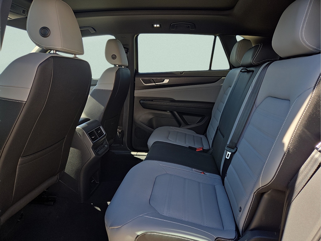 2026 Volkswagen Atlas Cross Sport SEL - Photo 11