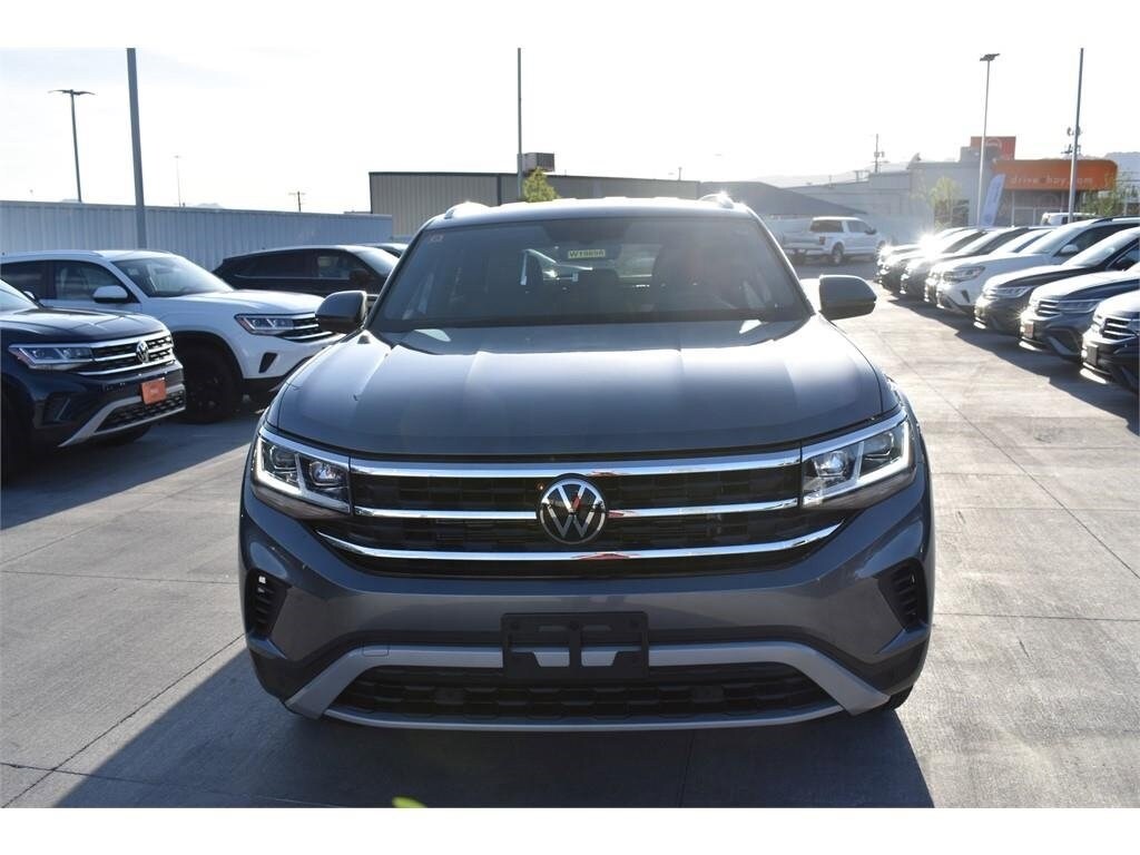 New 2023 Volkswagen Atlas Cross Sport 3.6L V6 SE w/Technology SUV