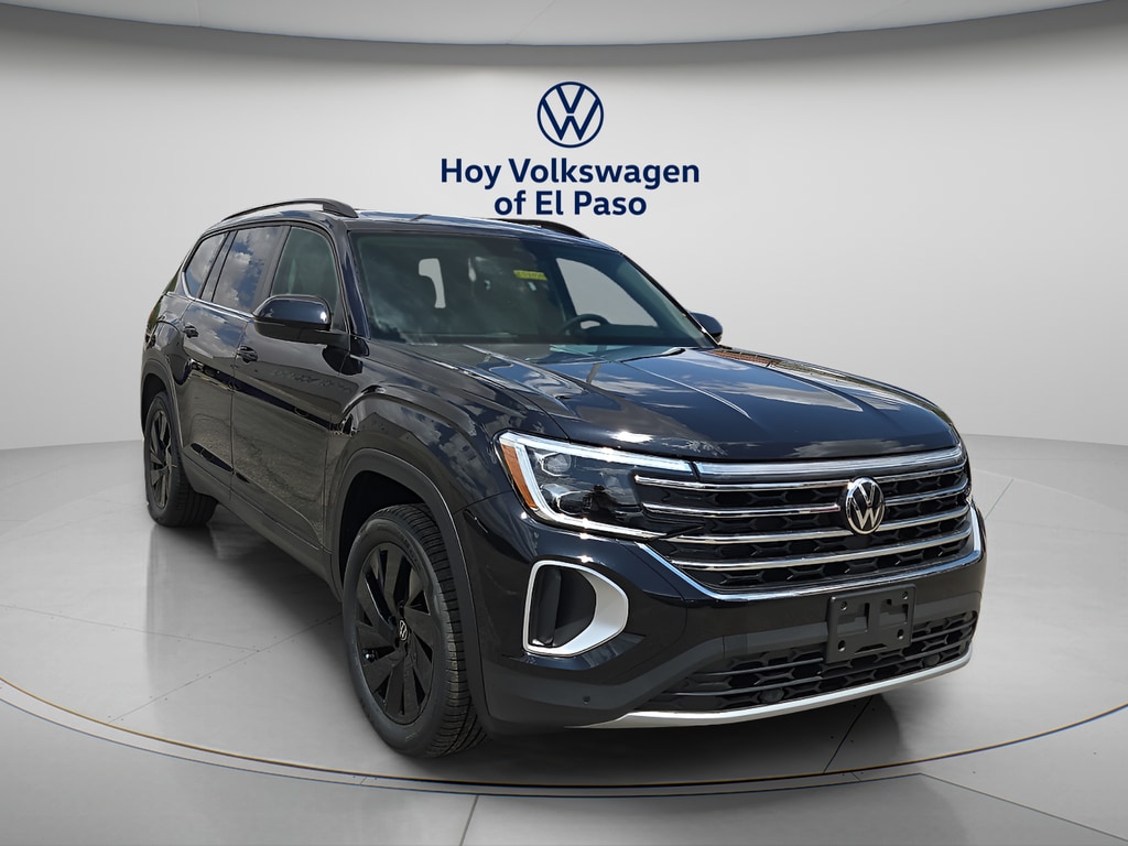 New 2026 Volkswagen Atlas SE w/Technology