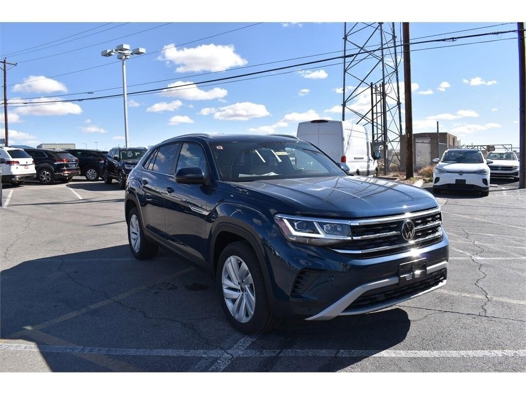 New 2023 Volkswagen Atlas Cross Sport 3.6L V6 SE w/Technology SUV