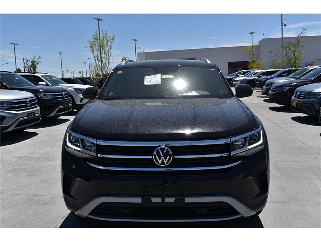 New 2023 Volkswagen Atlas Cross Sport 3.6L V6 SE w/Technology SUV