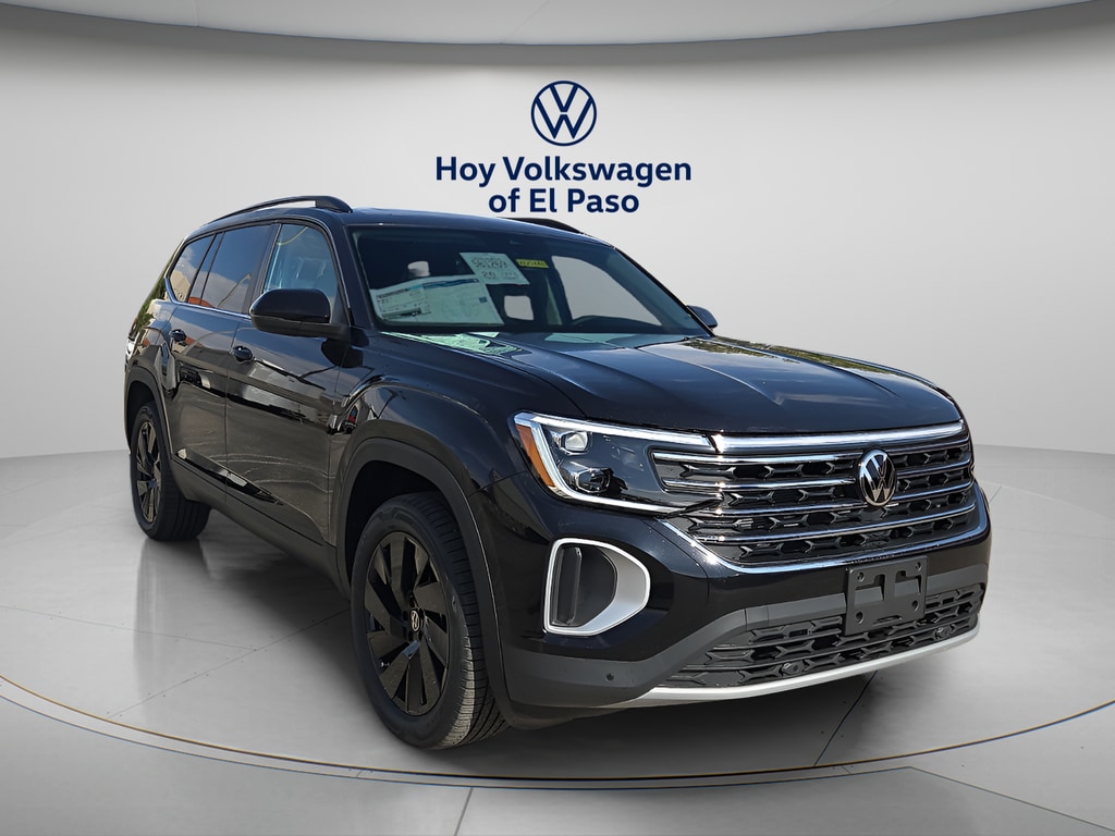 New 2026 Volkswagen Atlas SE w/Technology
