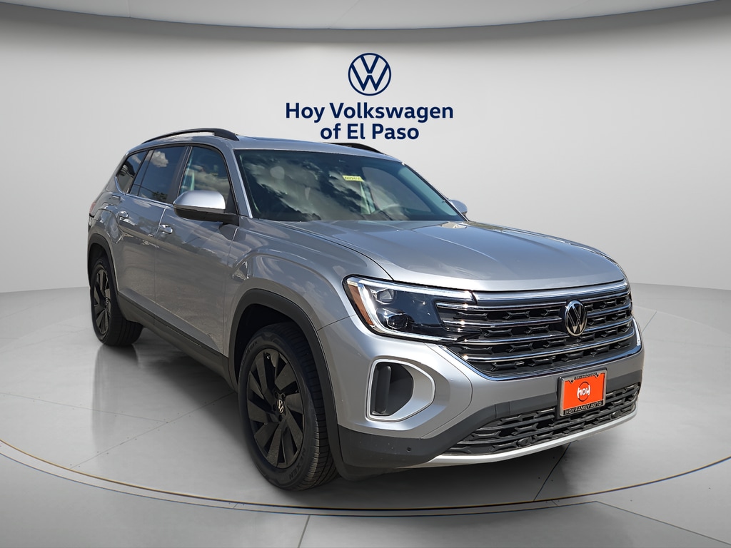 New 2026 Volkswagen Atlas SE w/Technology