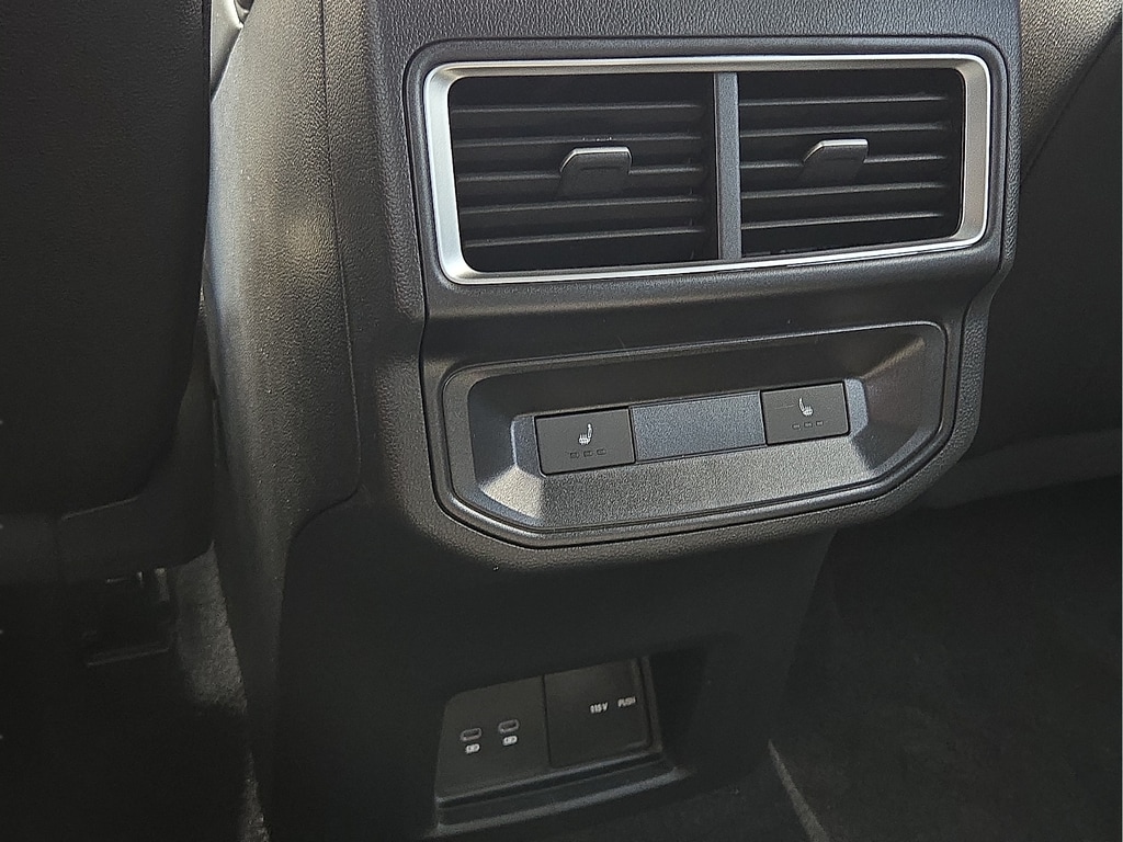 2026 Volkswagen Atlas Cross Sport SEL Premium R-LINE - Photo 12