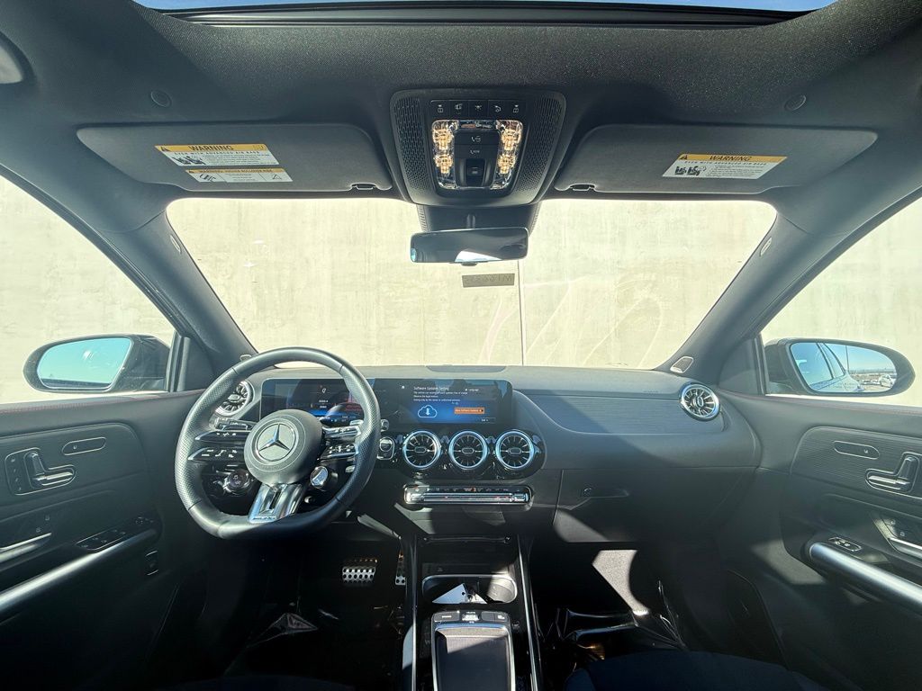 2025 Mercedes-Benz GLA GLA35 AMG - Photo 12