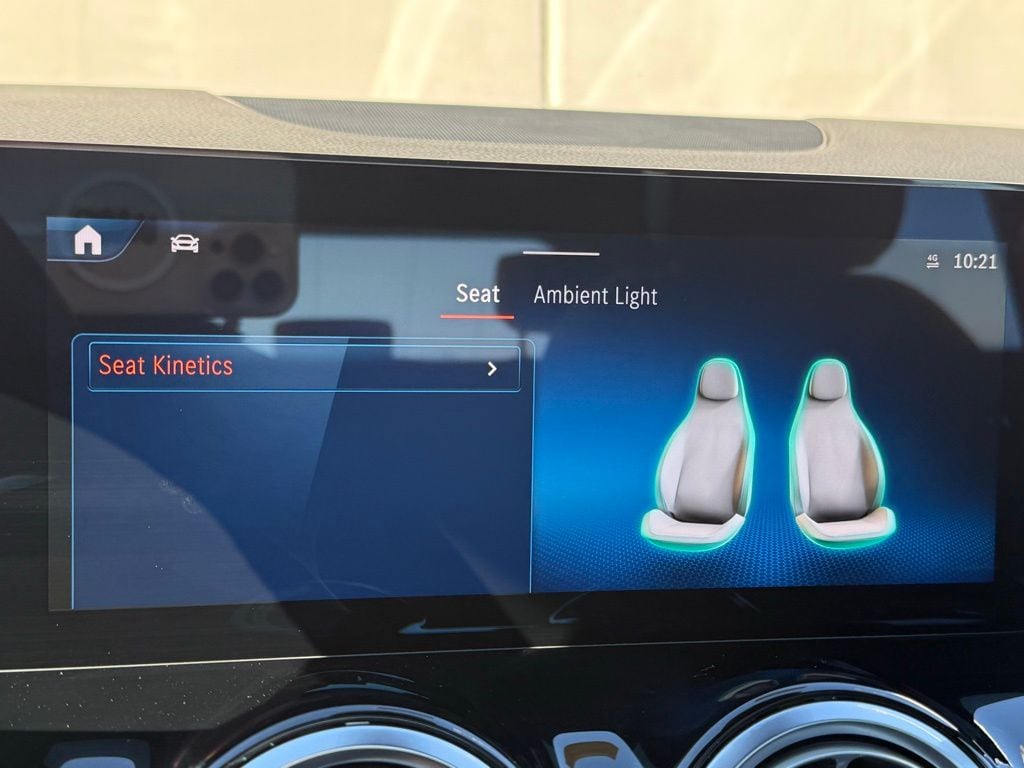 2025 Mercedes-Benz GLA GLA35 AMG - Photo 19