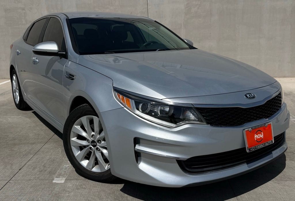 2017 Kia Optima LX