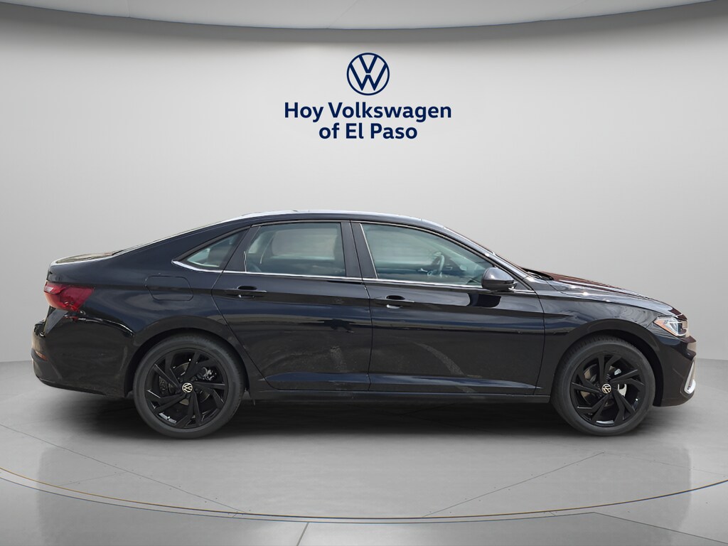 New 2026 Volkswagen Jetta 1.5T SE Sedan