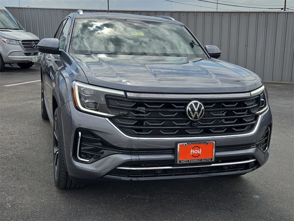 New 2025 Volkswagen Atlas Cross Sport 2.0T SEL Premium R-Line SUV