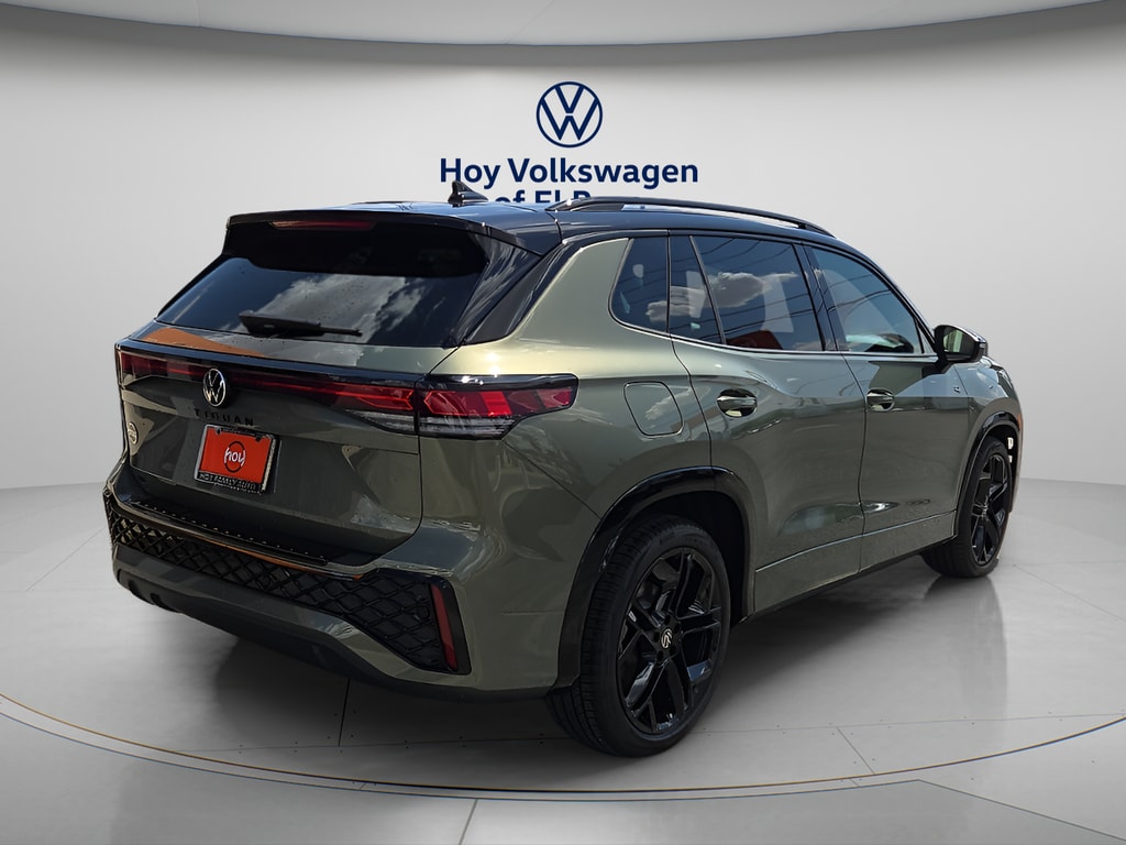 New 2026 Volkswagen Tiguan SE R-Line Black SUV
