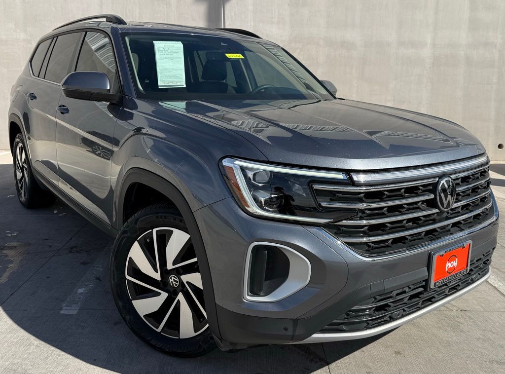 2024 Volkswagen Atlas SE w/Tech