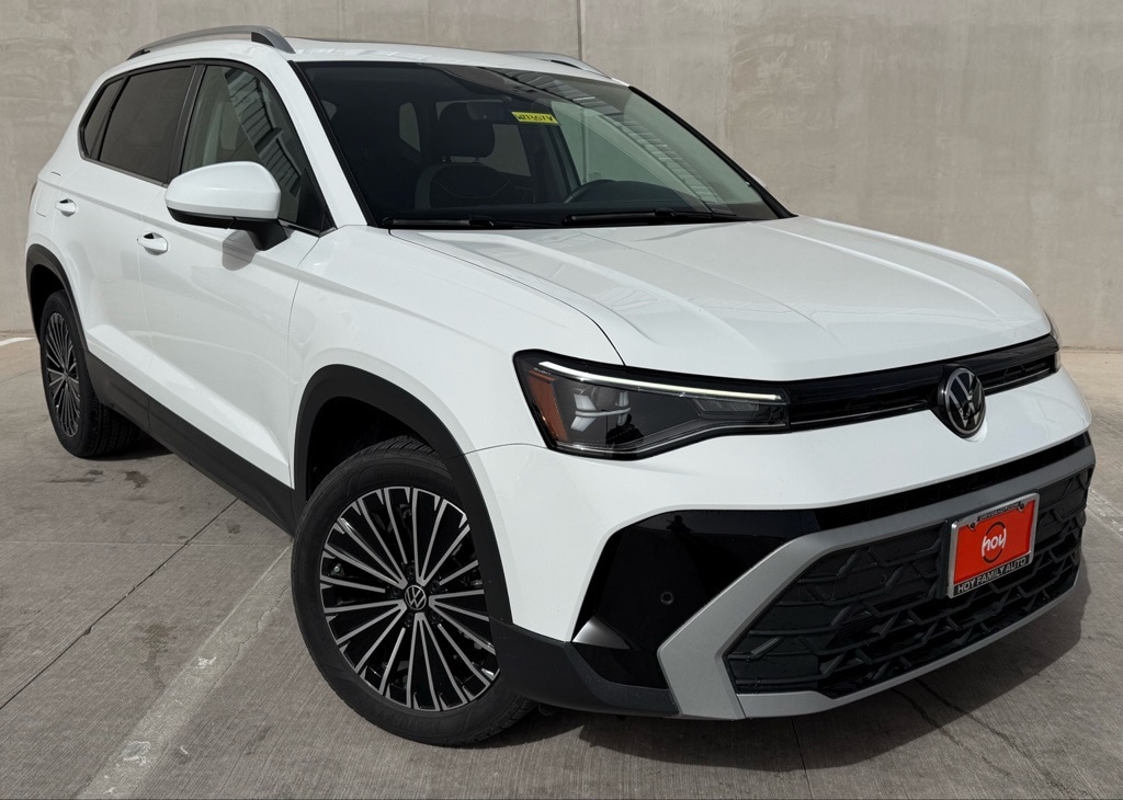 2025 Volkswagen Taos SE