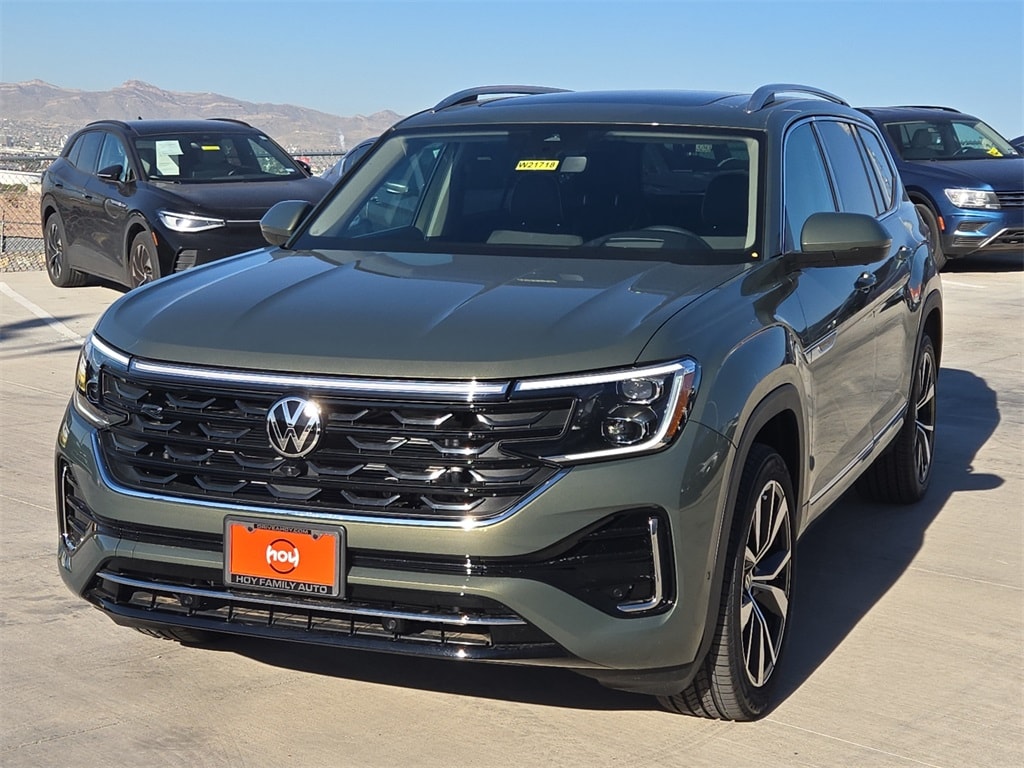 New 2025 Volkswagen Atlas 2.0T SEL Premium R-Line SUV