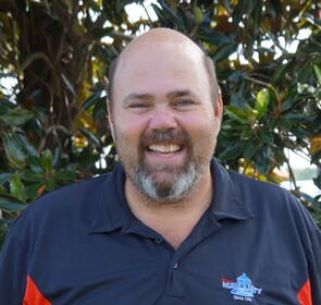 Staff member Paul Laurent from ac2893e36618