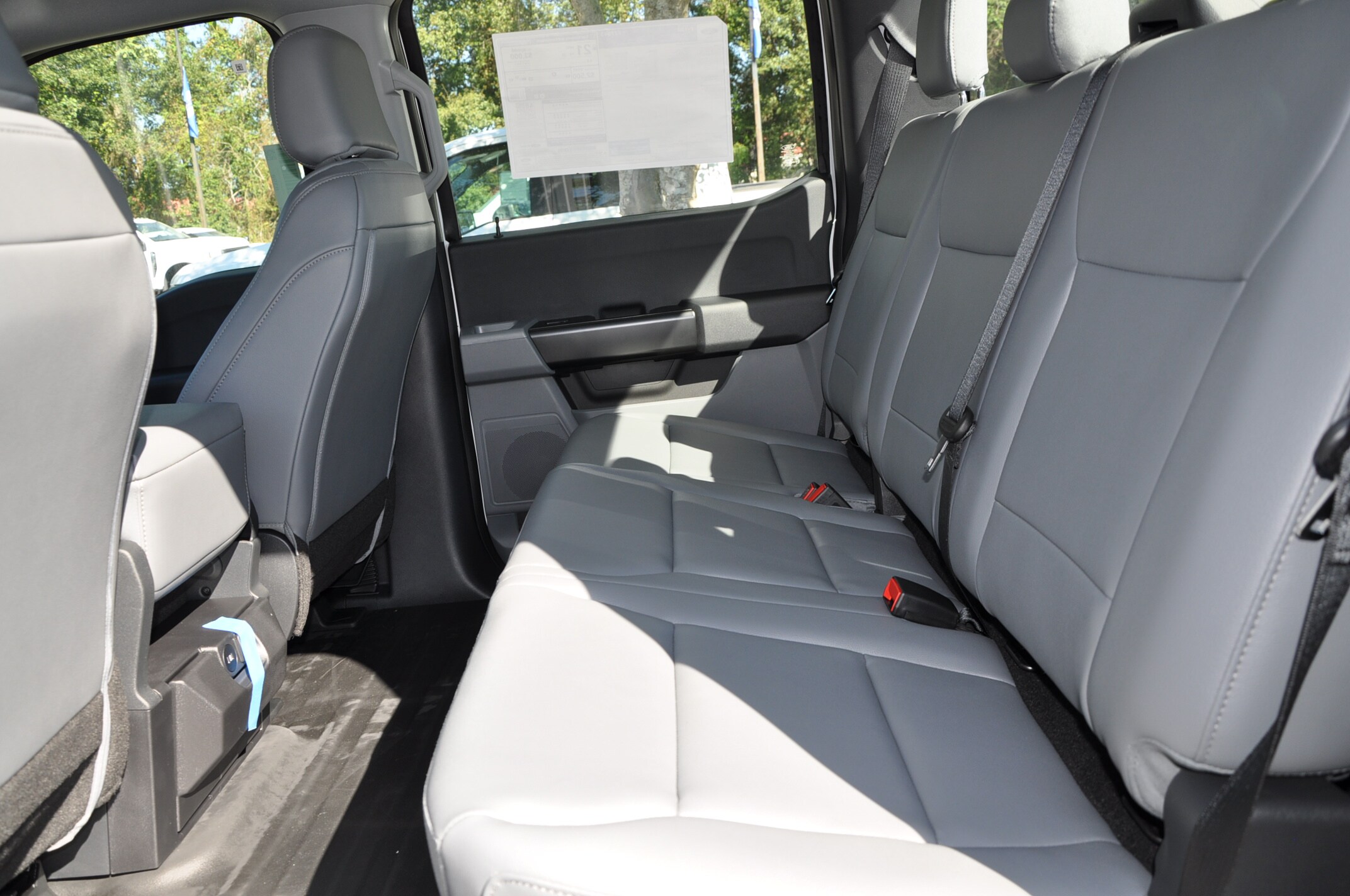 2025 Ford F-150 XL photo 3