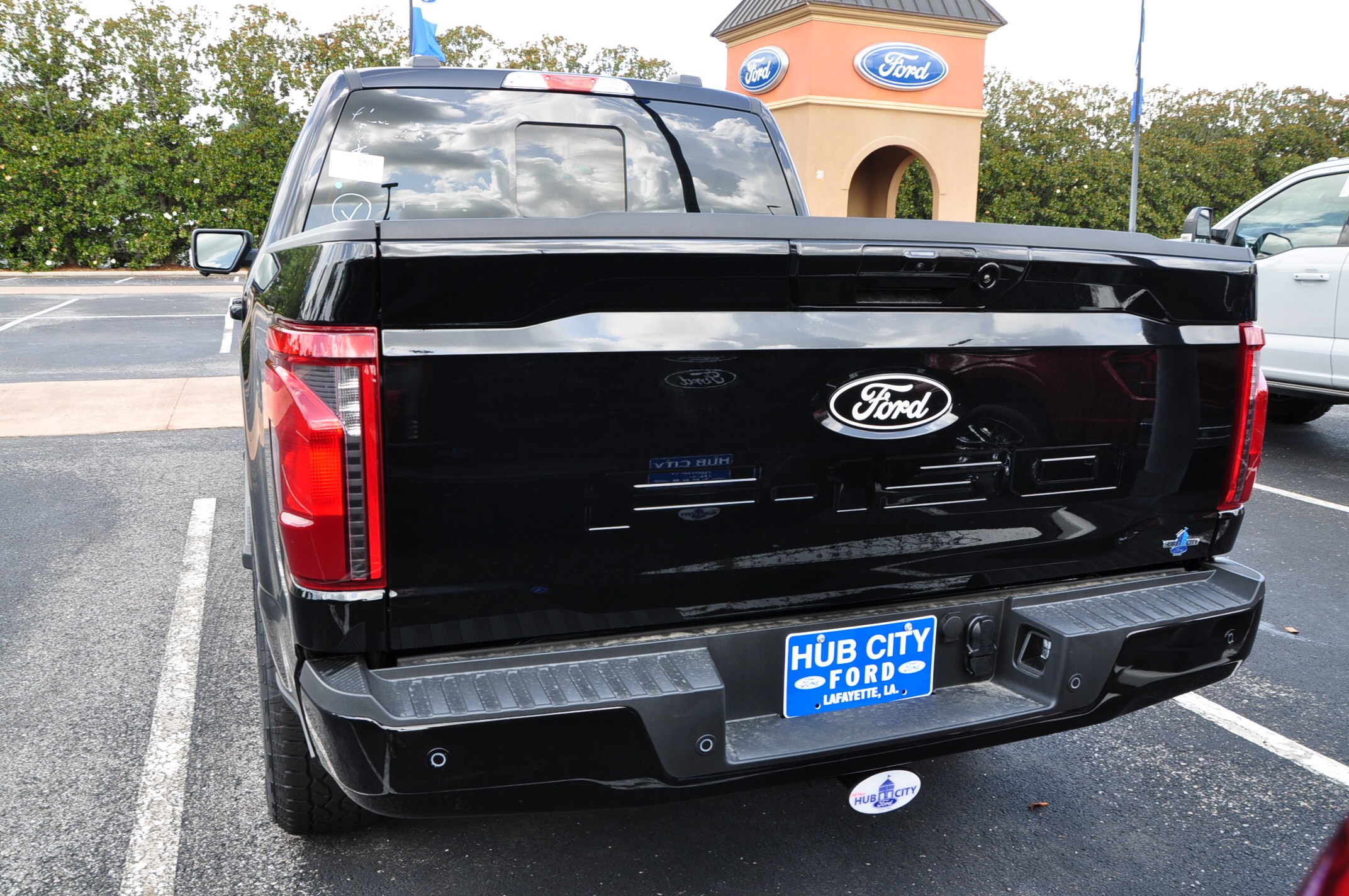 2025 Ford F-150 XLT photo 4