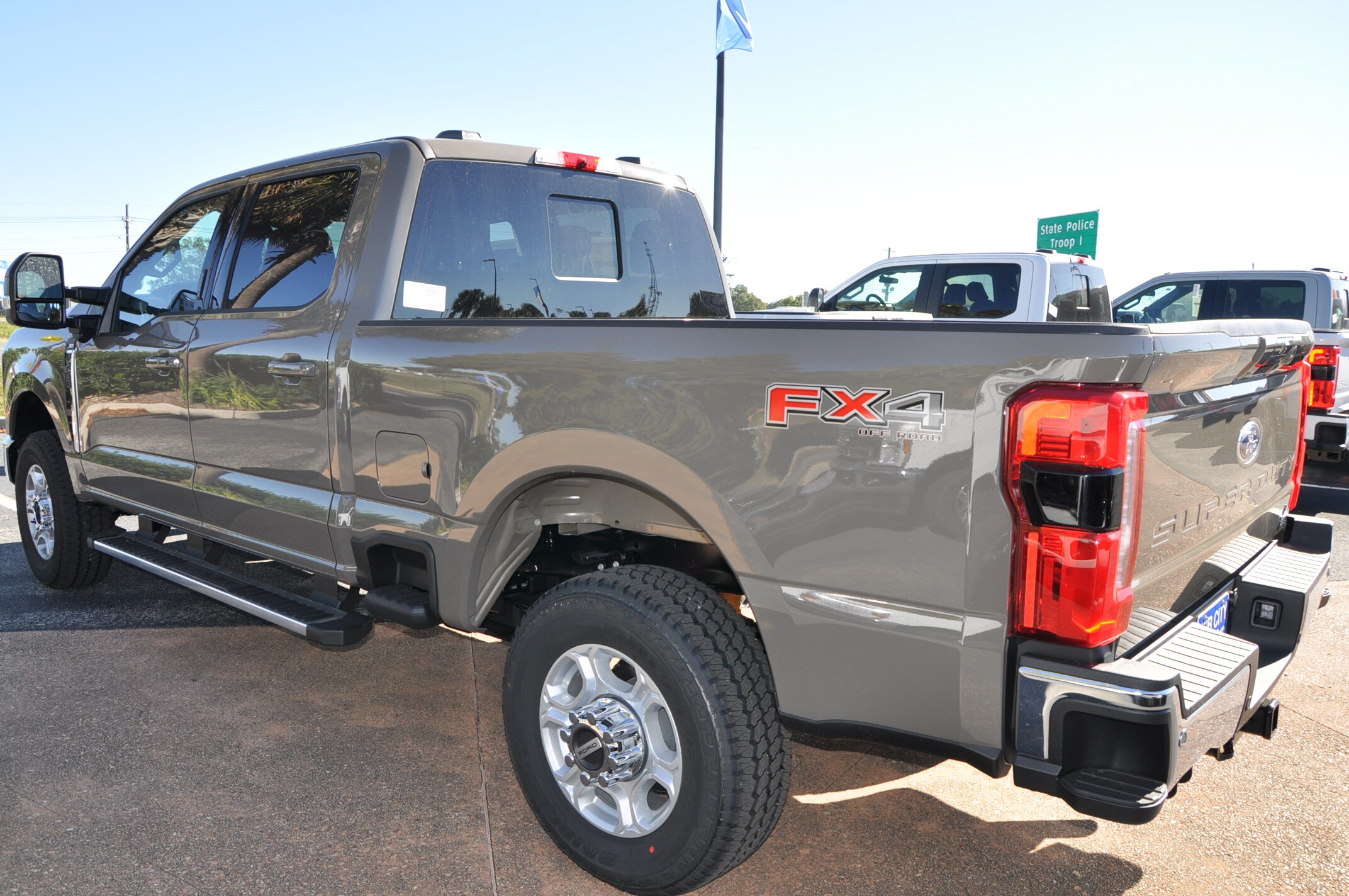 2026 Ford F-250 XLT photo 3