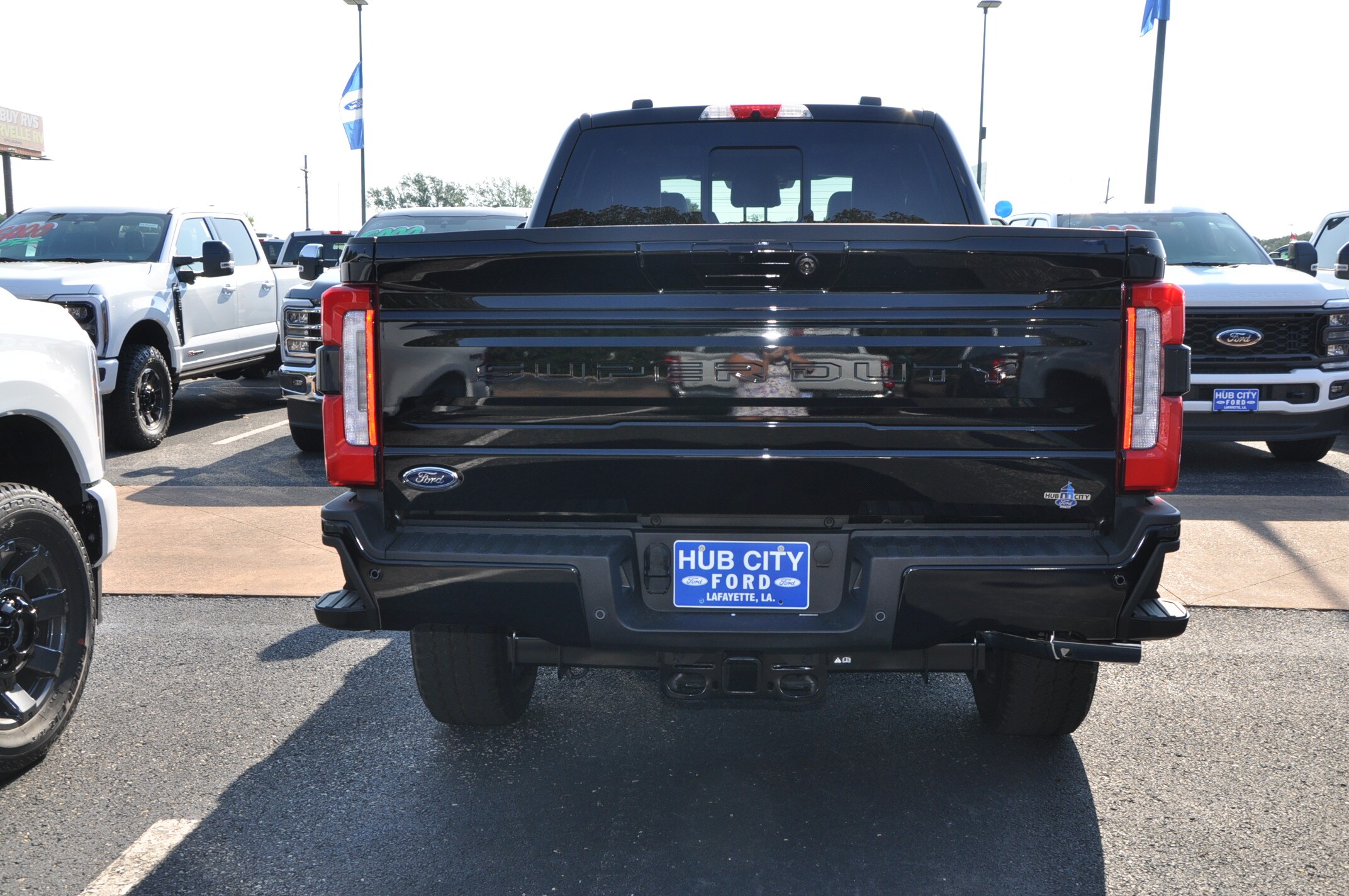 2025 Ford F-250 Platinum photo 4