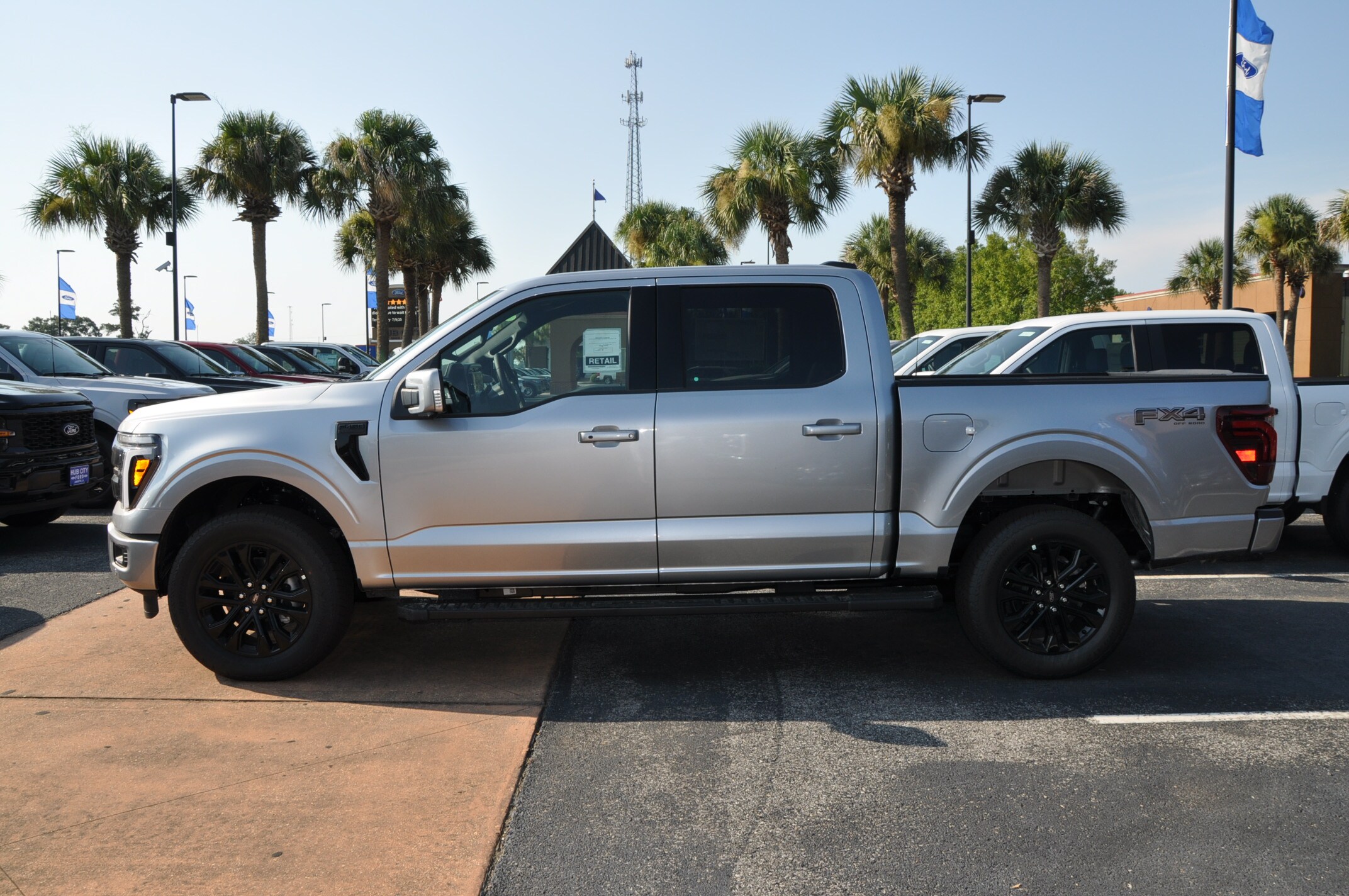 2025 Ford F-150 Lariat photo 2