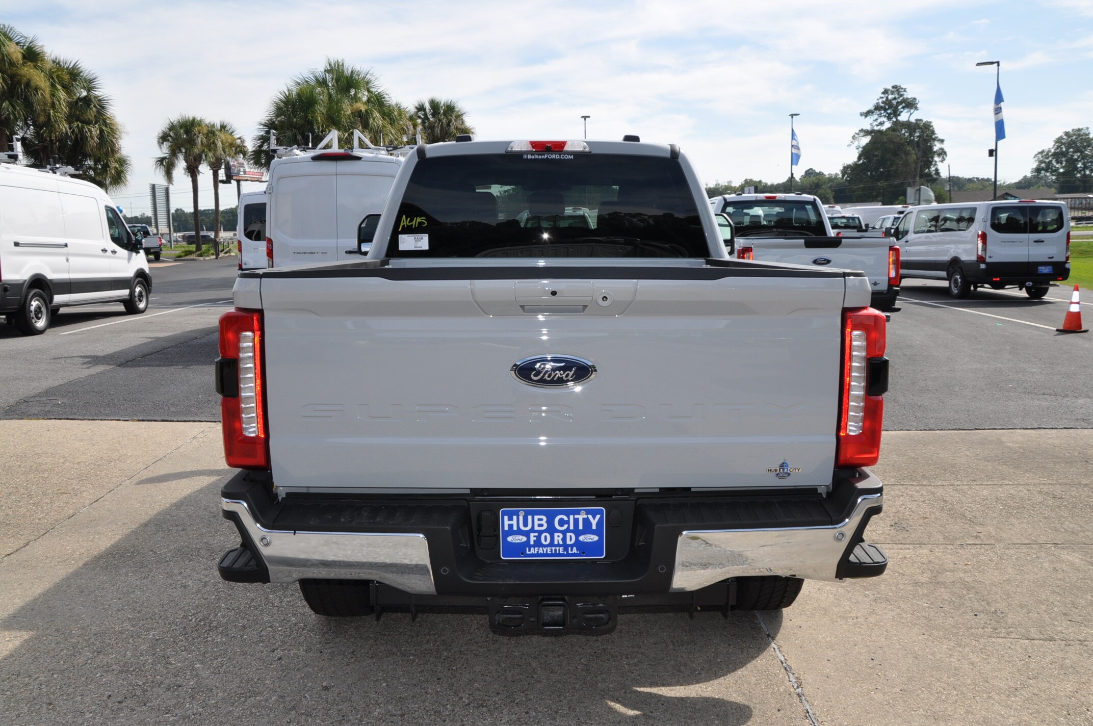 2026 Ford F-250 Lariat photo 4