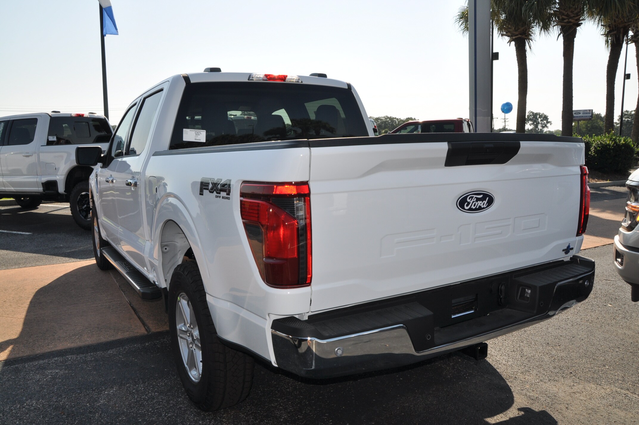 2025 Ford F-150 XLT photo 2