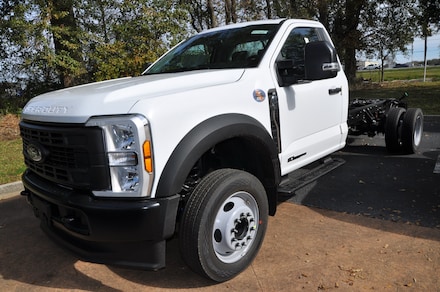 2024 Ford Chassis Cab F-550 XL TRUCK