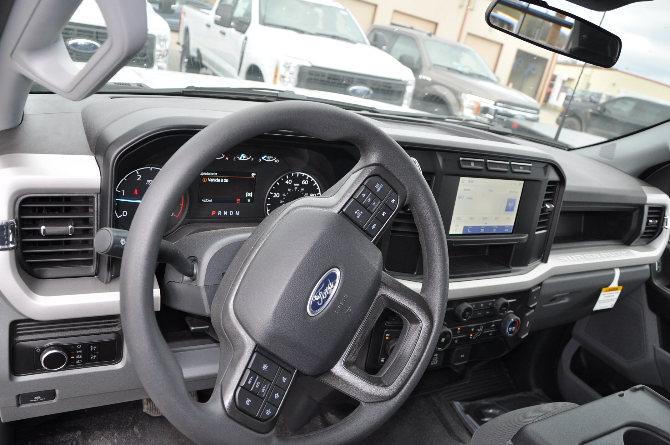 2024 Ford F-350 XL photo 4
