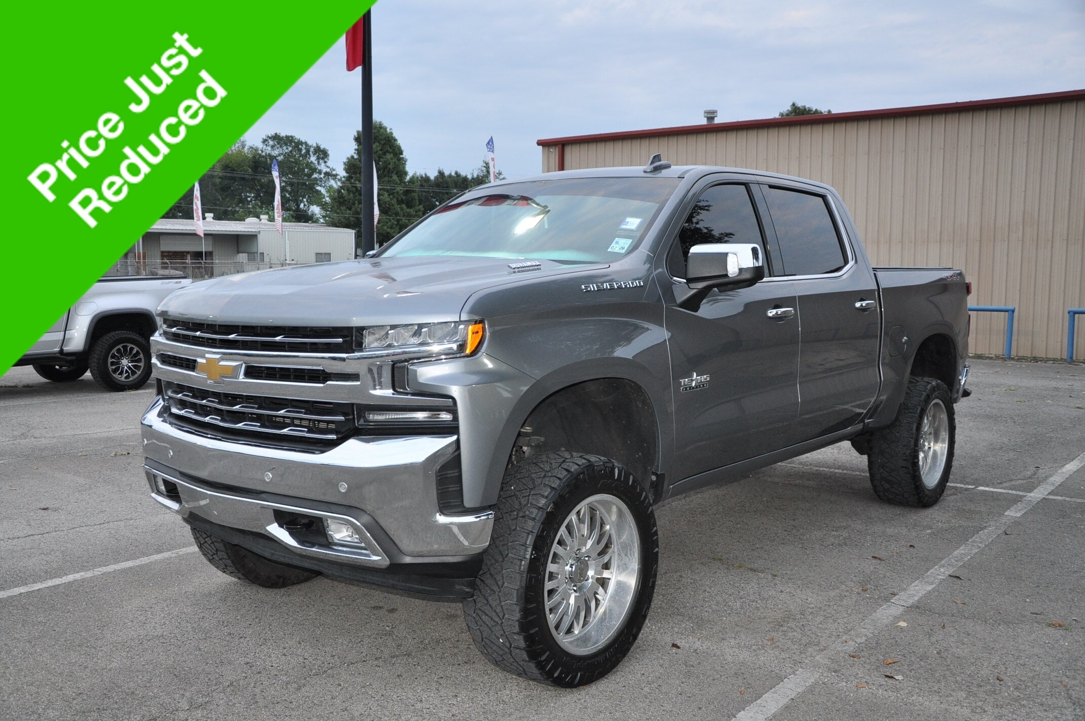 2022 Chevrolet Silverado 1500 Limited LTZ's photo