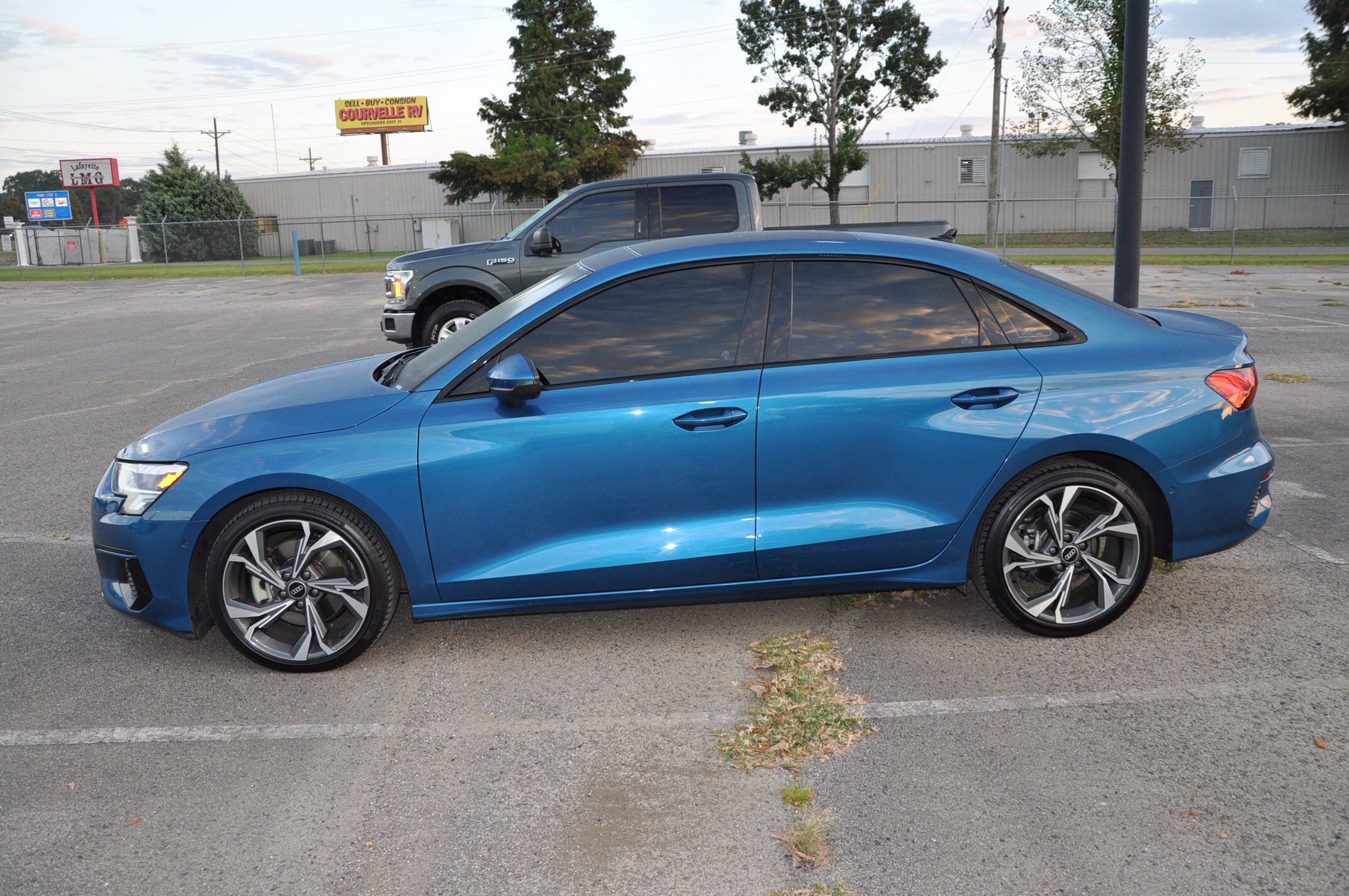 2023 Audi A3 Premium Plus photo 2