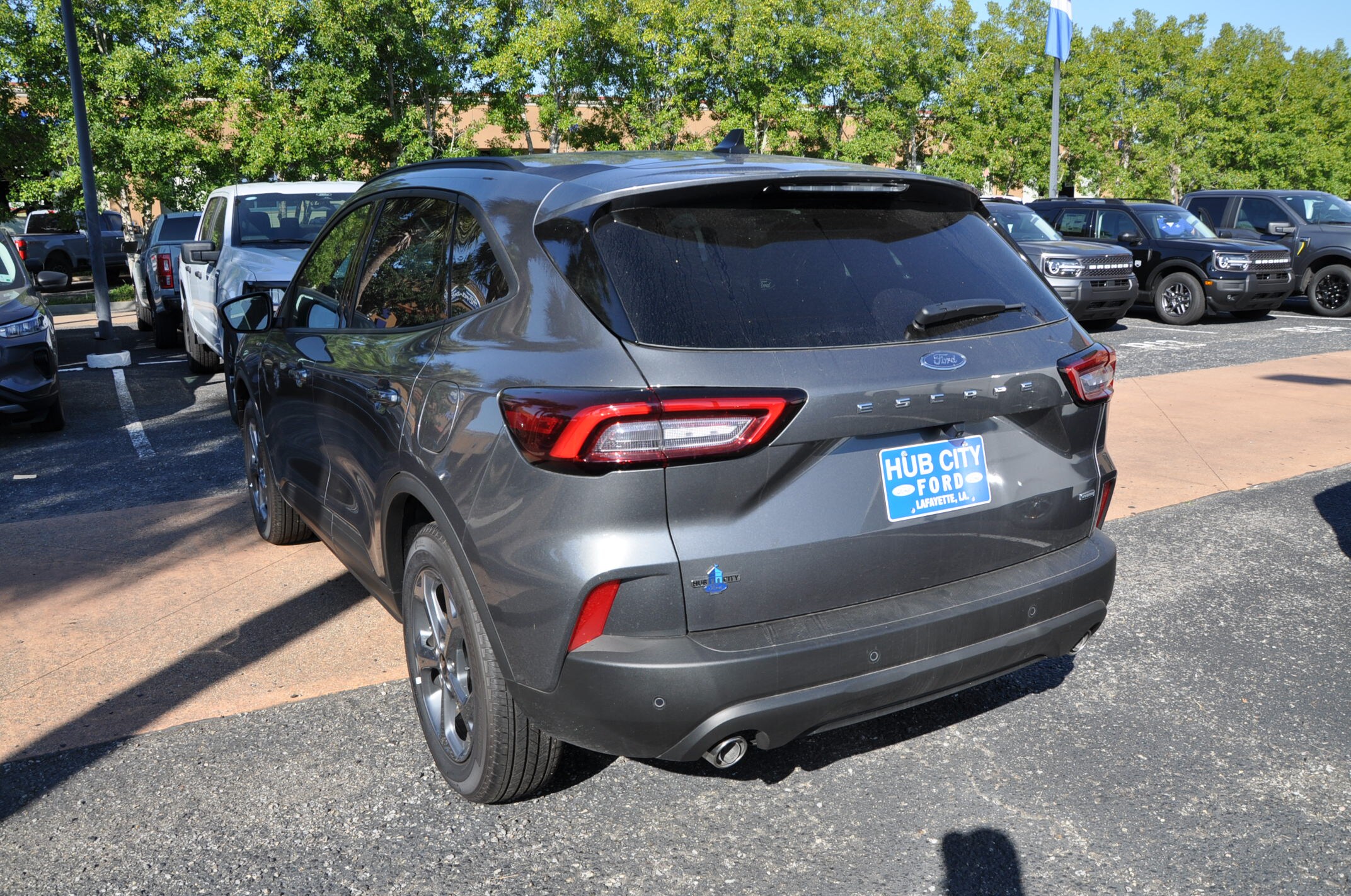 2025 Ford Escape ST-Line photo 3