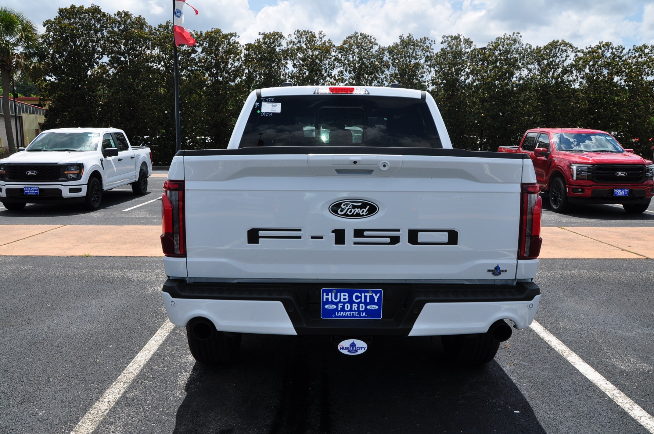 2025 Ford F-150 Lariat photo 4