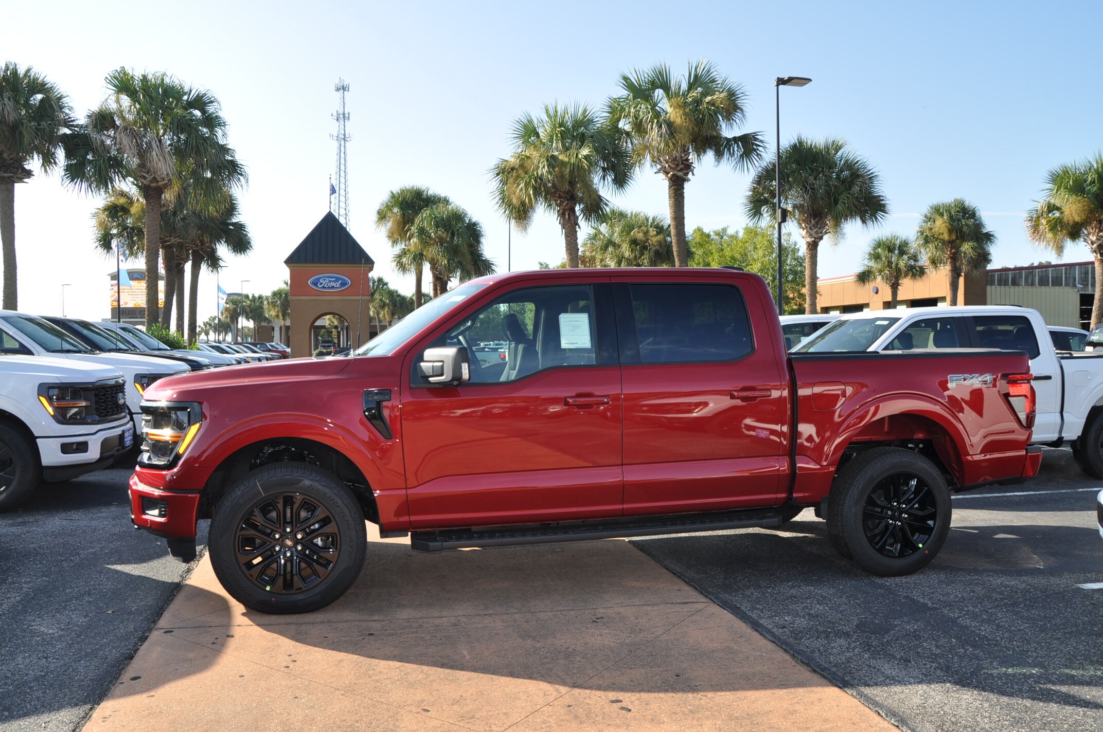 2025 Ford F-150 XLT photo 2