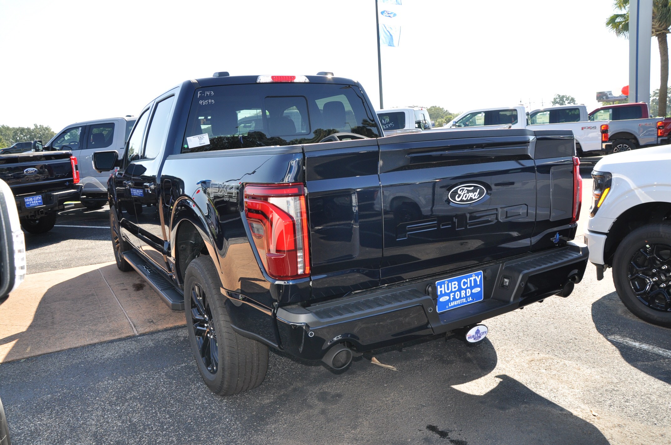2025 Ford F-150 Lariat photo 3