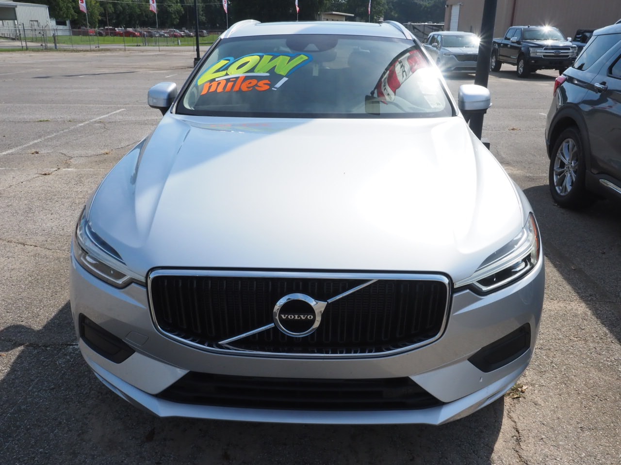 Used 2021 Volvo XC60 Momentum with VIN YV4102DK7M1700932 for sale in Lafayette, LA