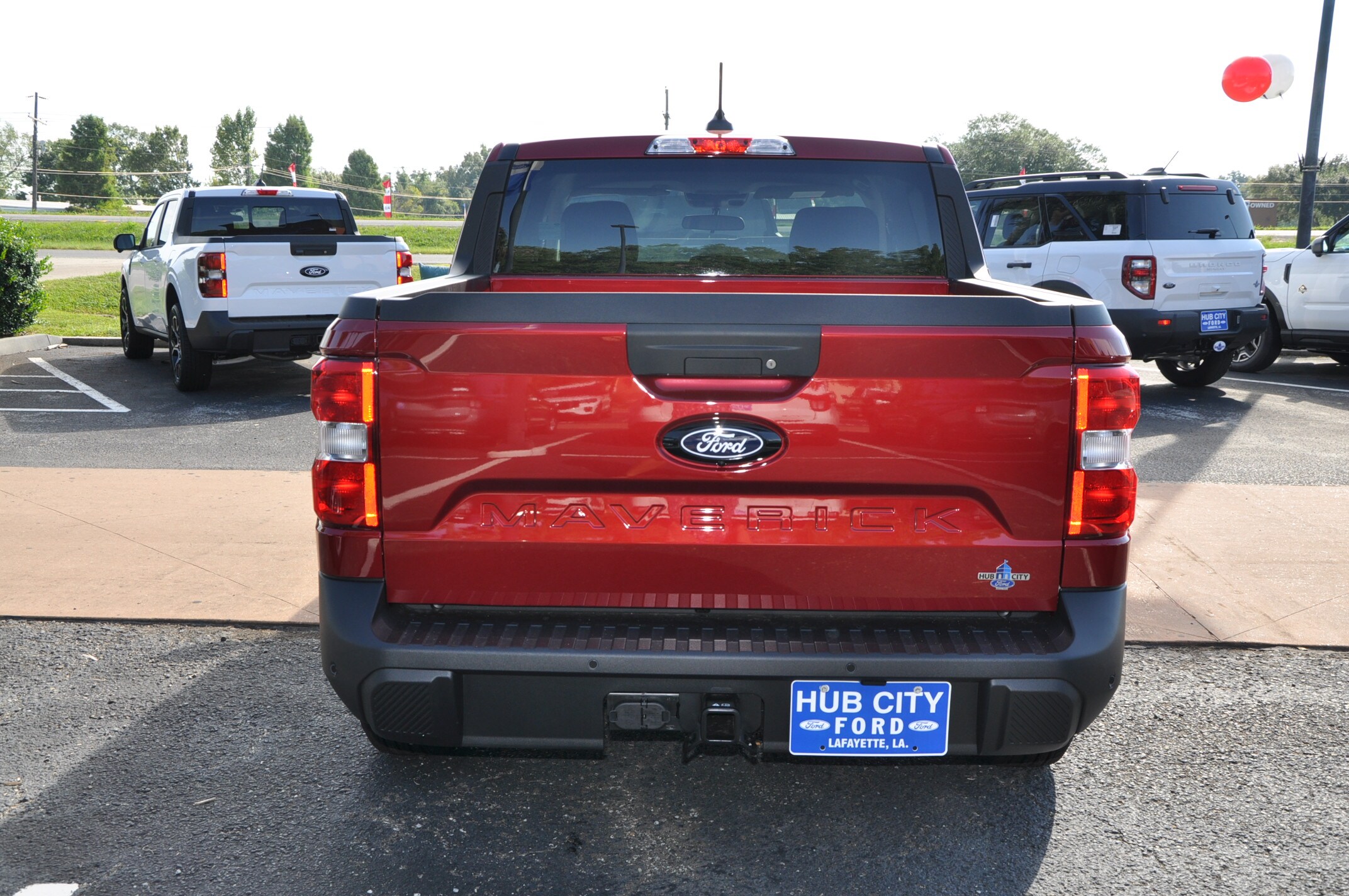 2025 Ford Maverick XLT photo 2