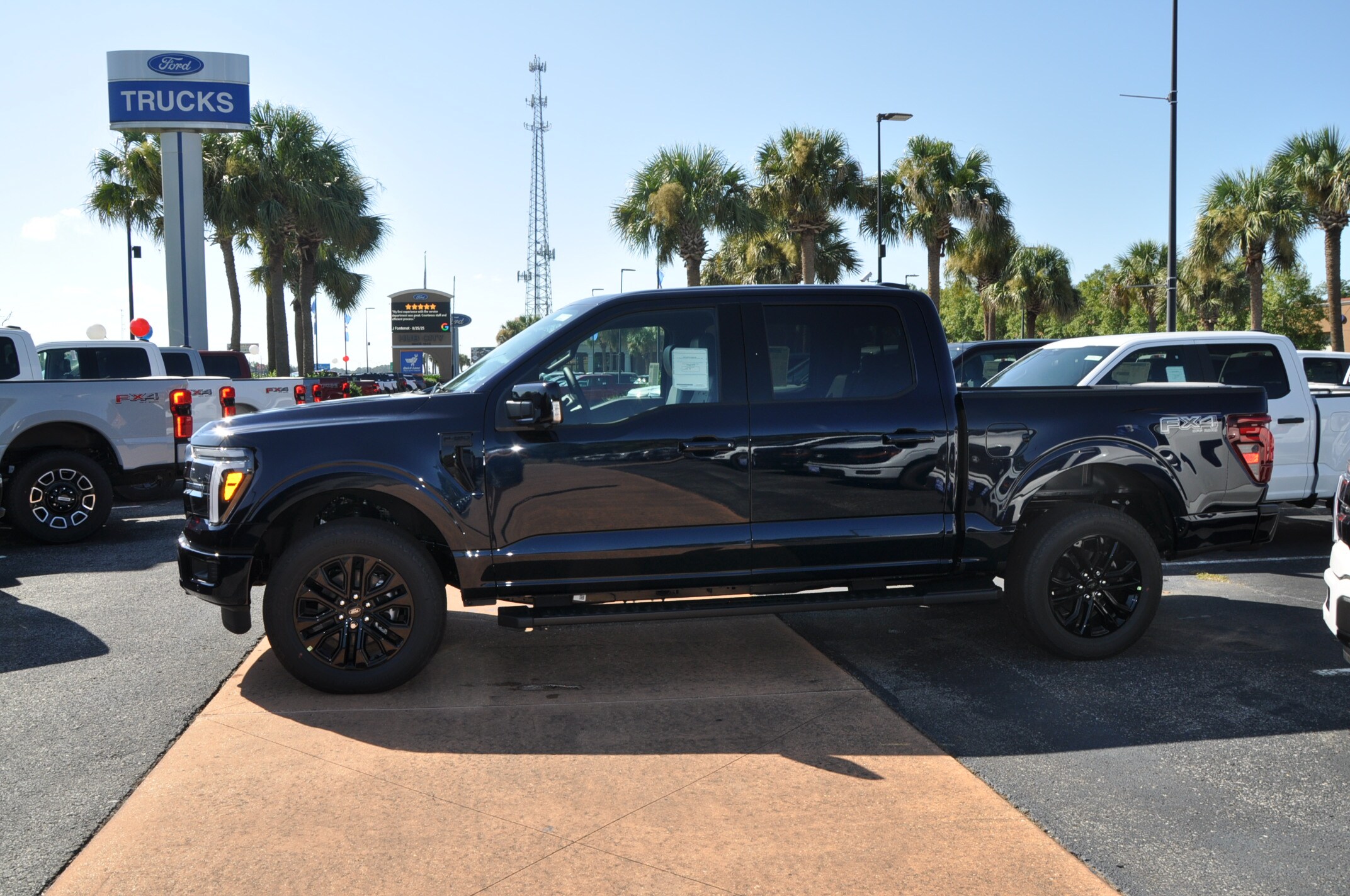 2025 Ford F-150 Lariat photo 2
