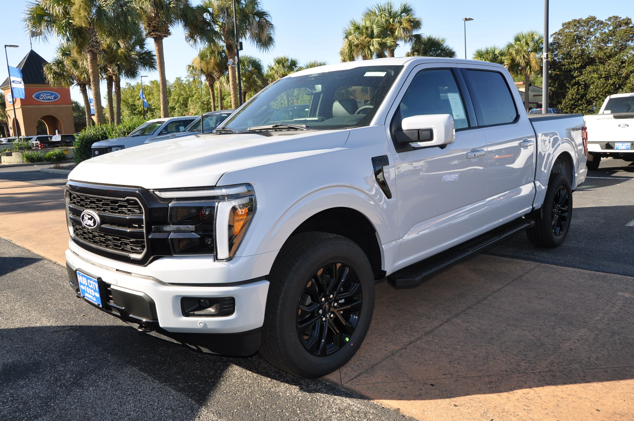 2025 Ford F-150 Lariat's photo