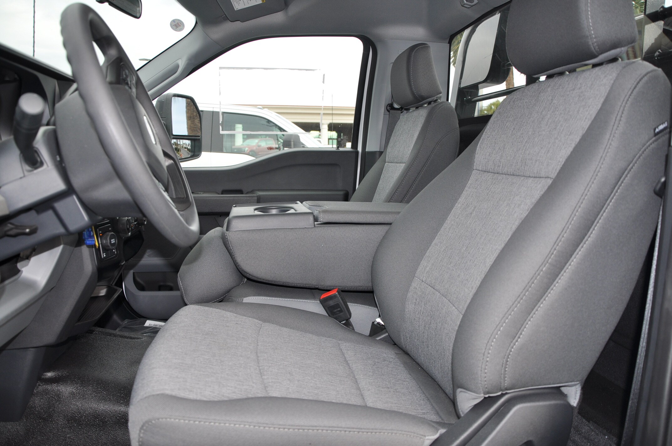 2024 Ford F-350 XL photo 3