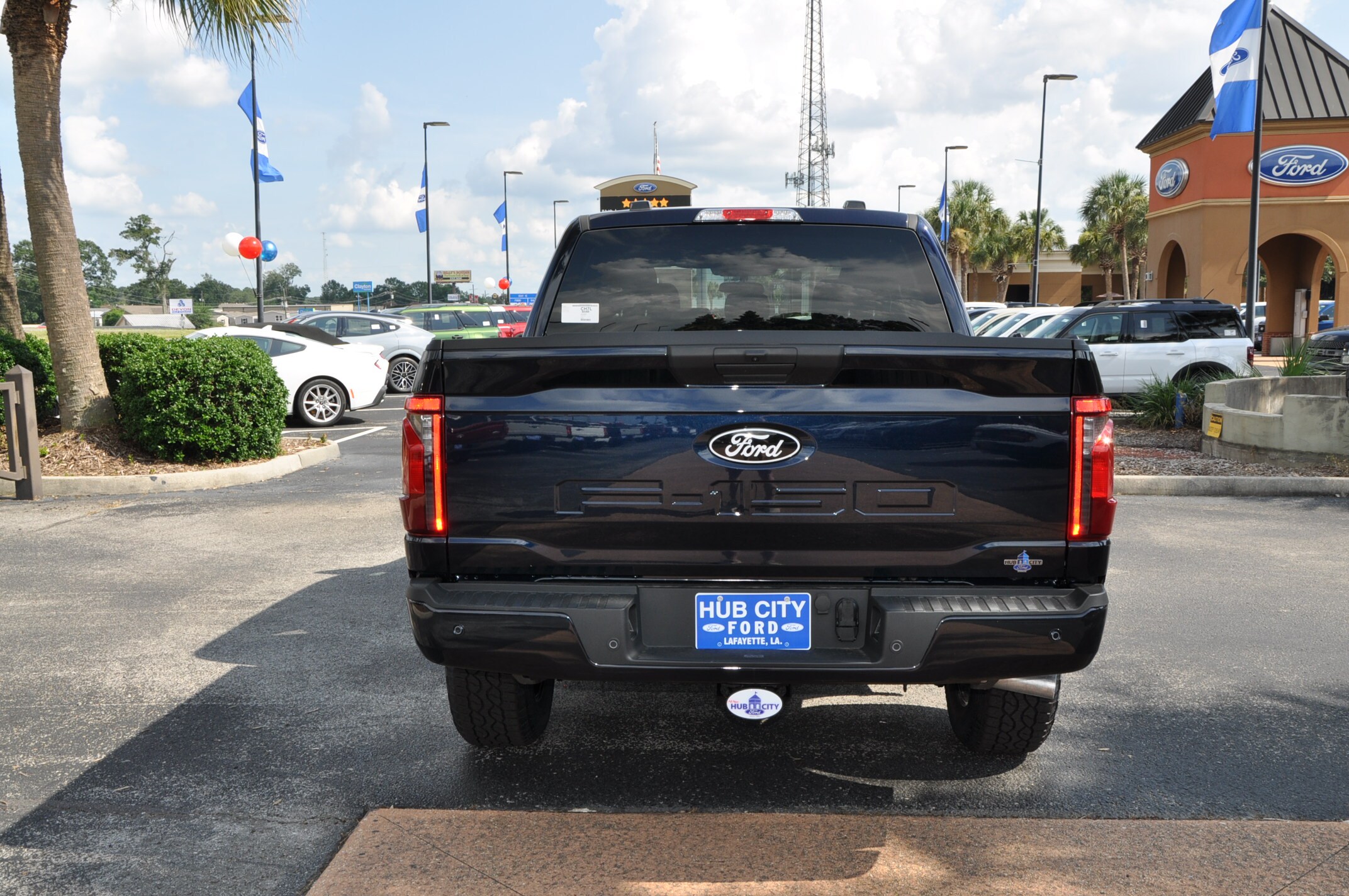 2025 Ford F-150 XLT photo 4