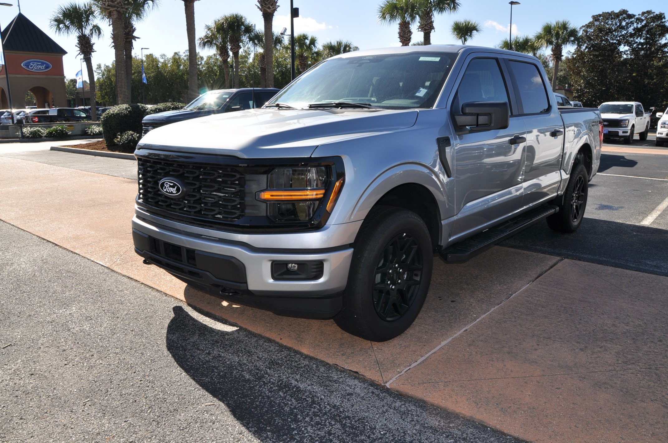 2025 Ford F-150 STX's photo