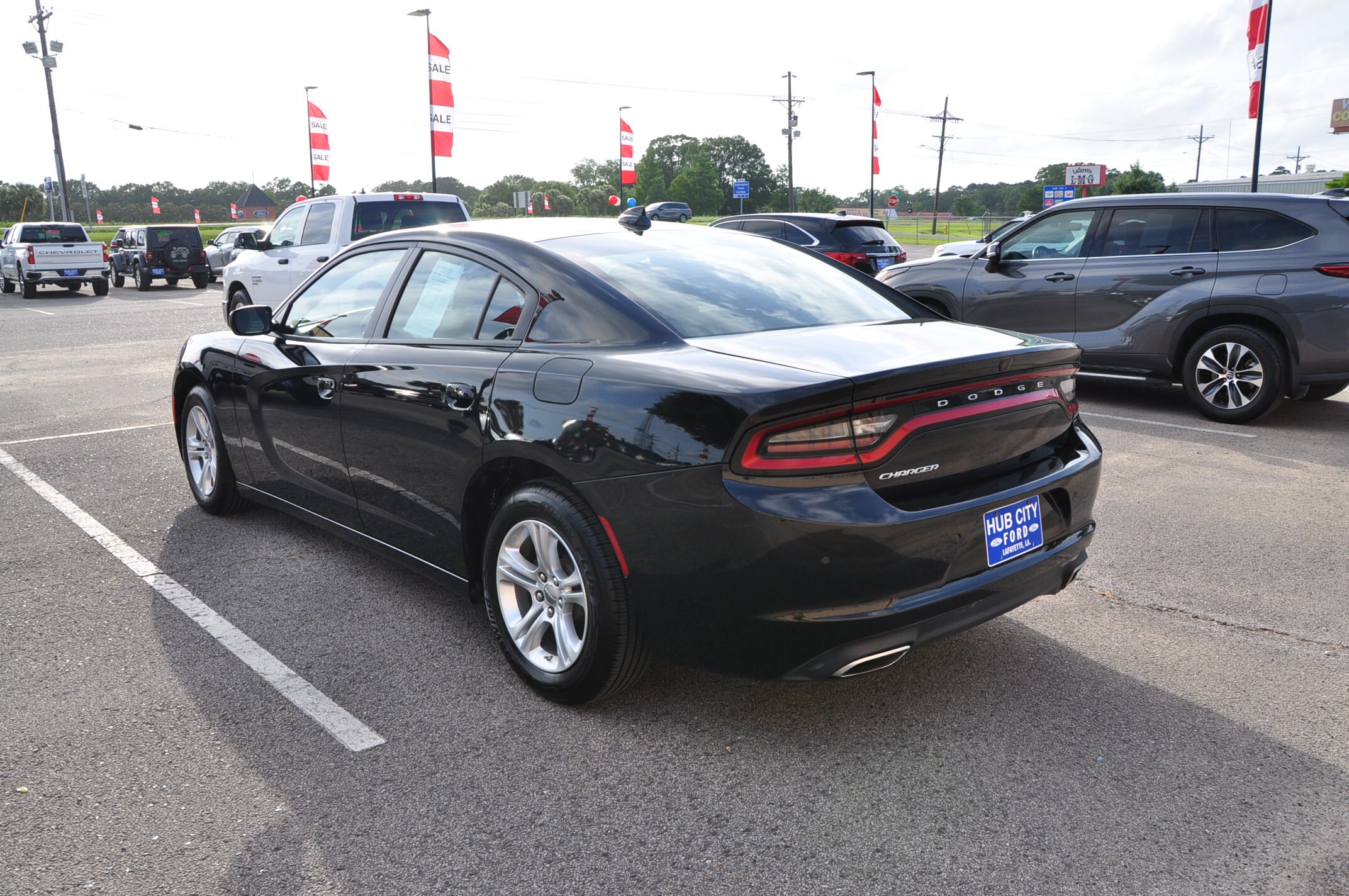2023 Dodge Charger SXT photo 3