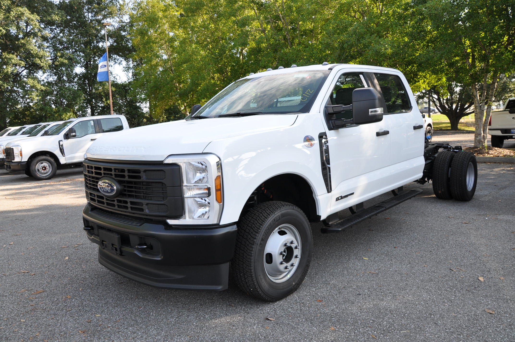 2026 Ford F-350 Super Duty Chassis Cab XL's photo