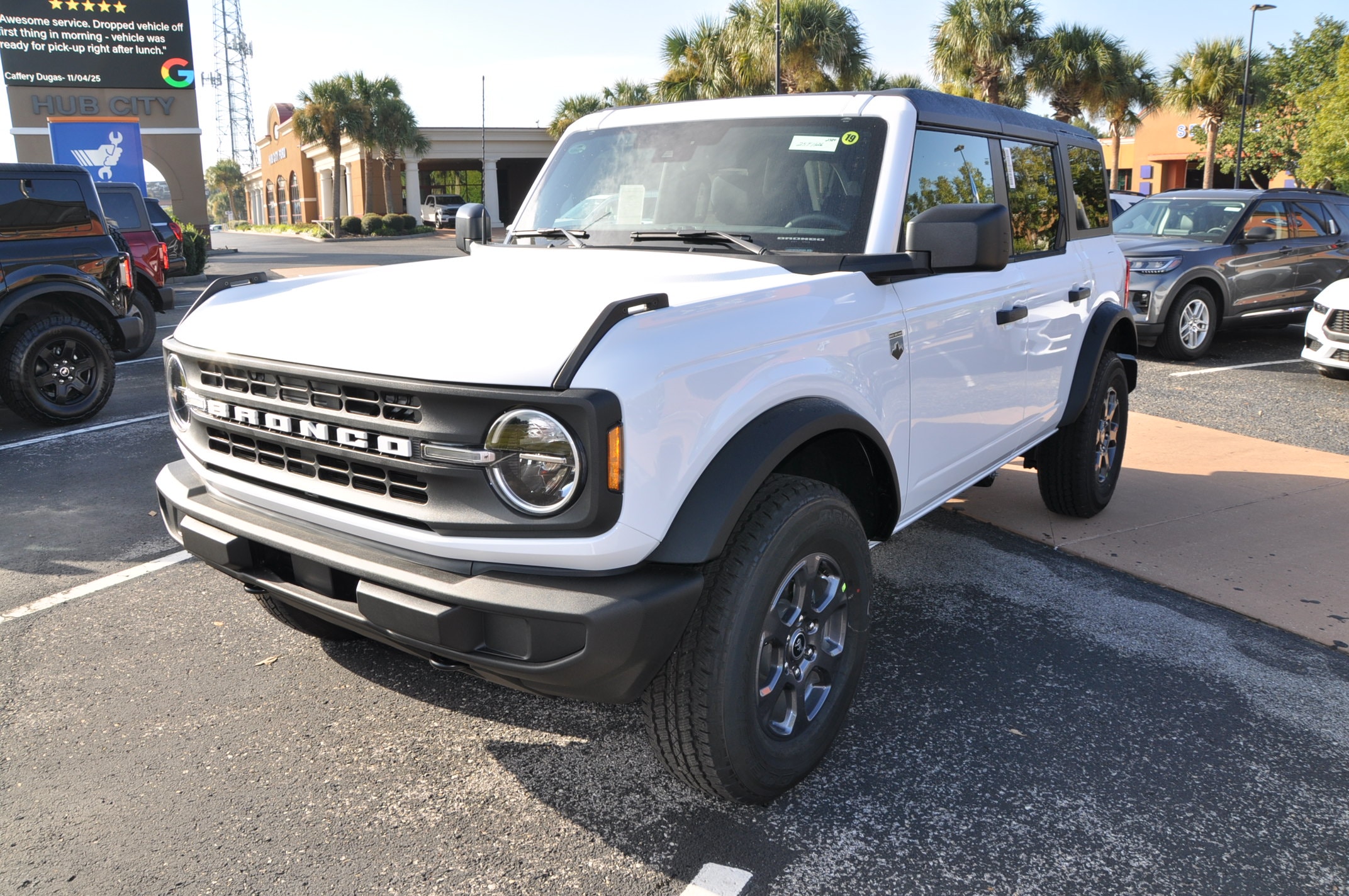 2025 Ford Bronco 4-Door Big Bend's photo