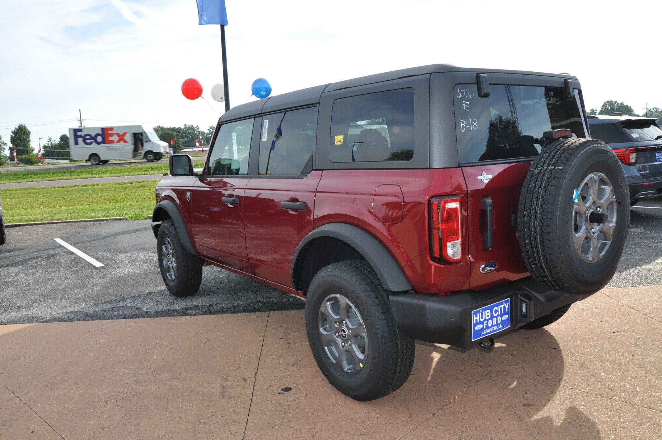 2025 Ford Bronco Big Bend photo 2