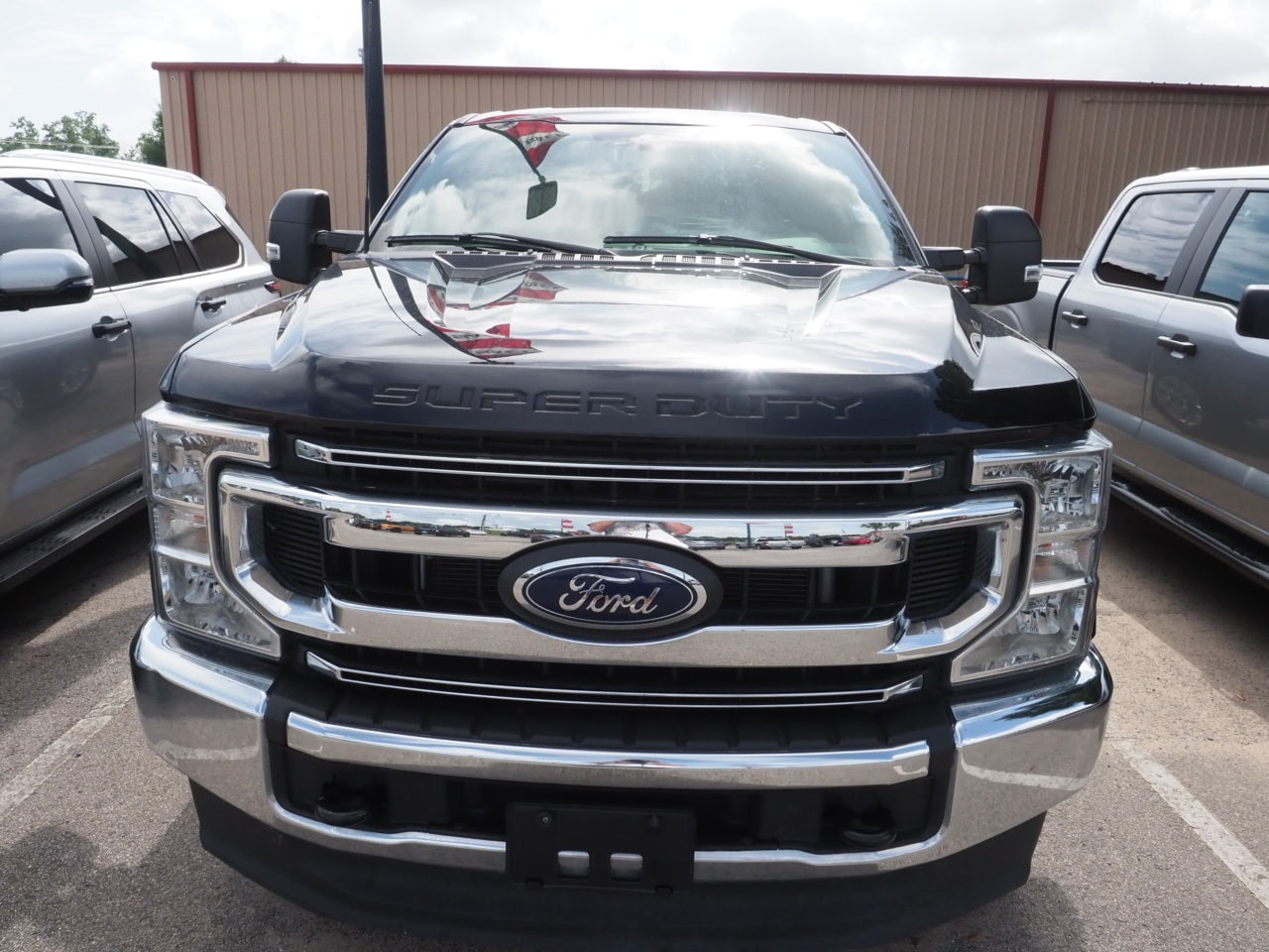 Used 2022 Ford F-250 Super Duty XLT with VIN 1FT7W2B62NEF85684 for sale in Lafayette, LA