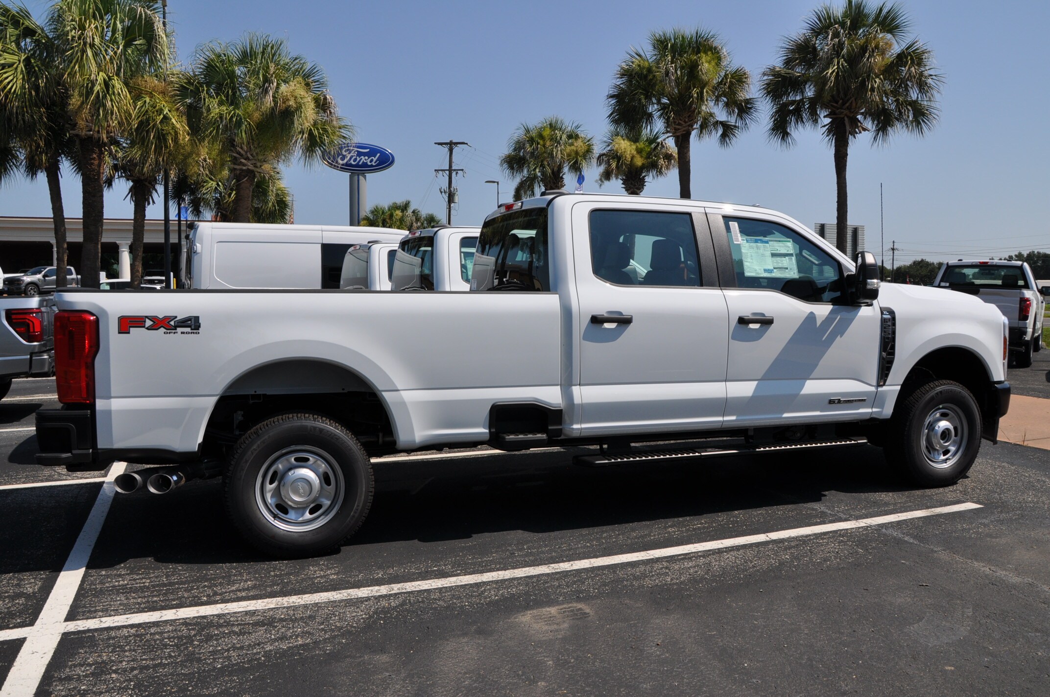 2025 Ford F-250 XL photo 2