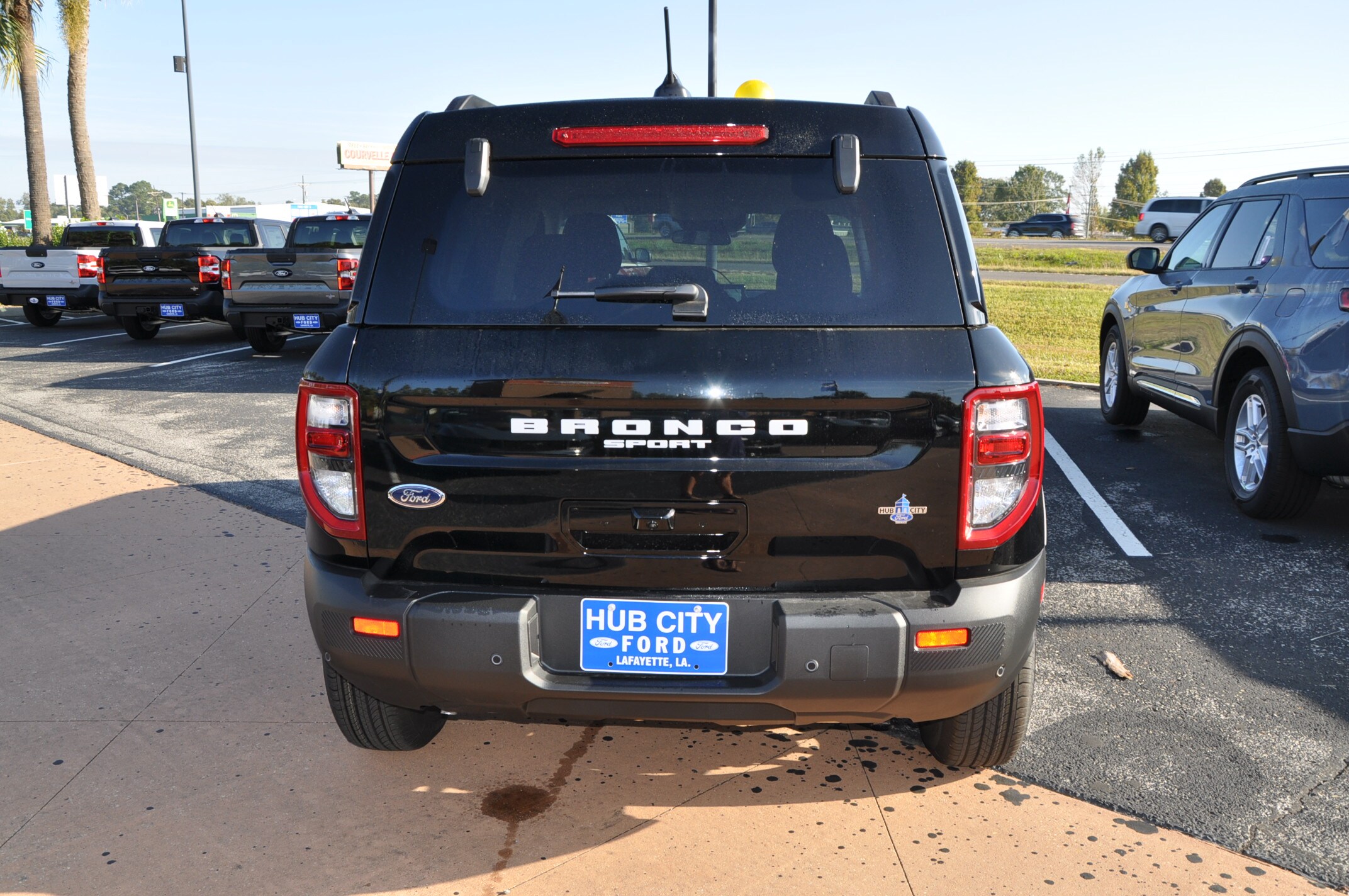 2025 Ford Bronco Big Bend photo 2